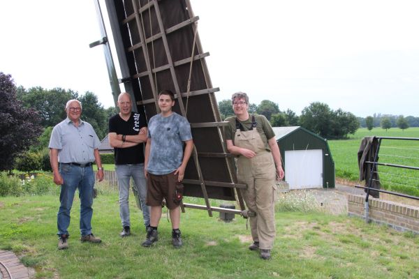 Molen De Vooruitgang Oeffelt