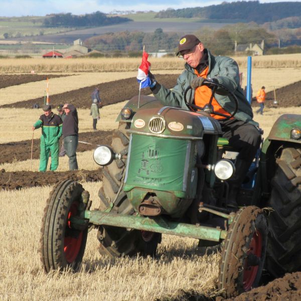 Sambeekse Motoren- en Tractorenvereniging SMT