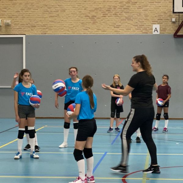 FAST Academy dé volleybalschool voor de regio